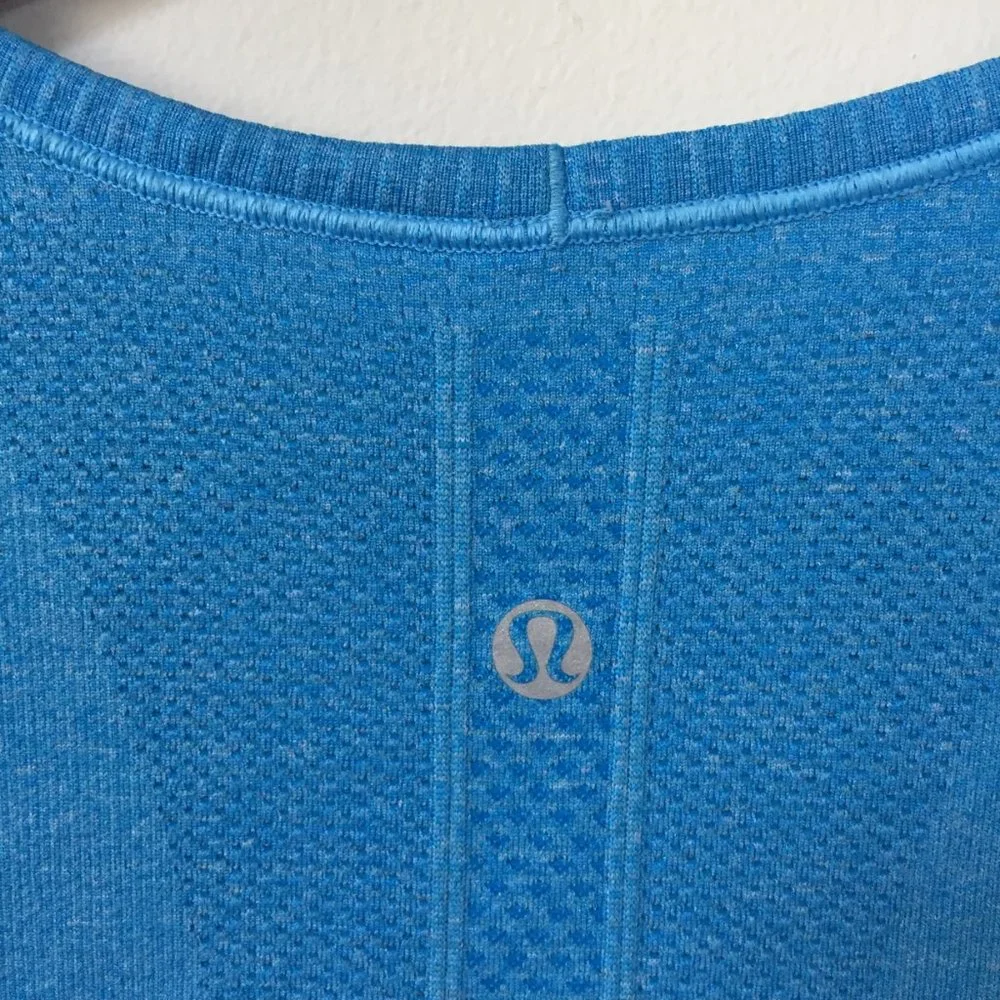 Lululemon Run: Swiftly V Neck Beach Blanket Blue